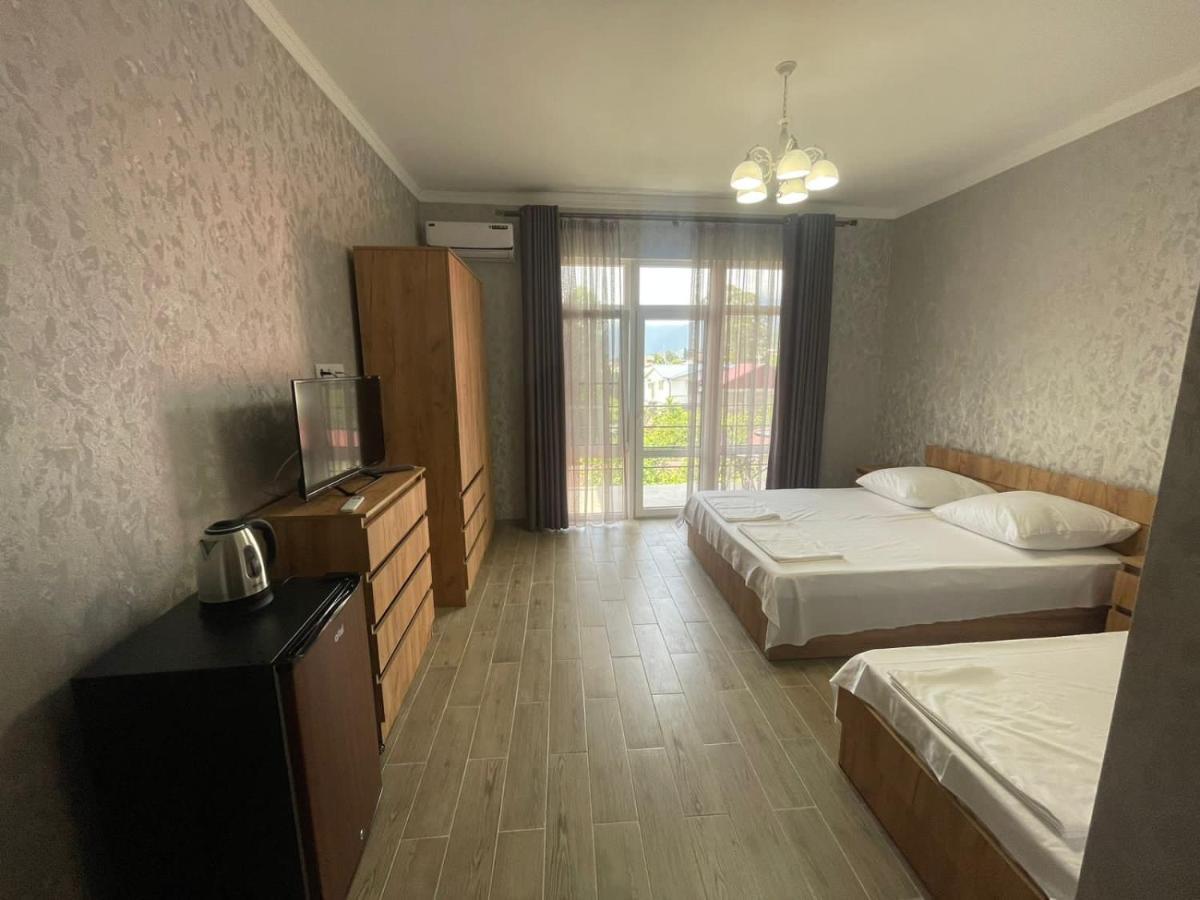 Guest House Dali Γκάγκρα Εξωτερικό φωτογραφία