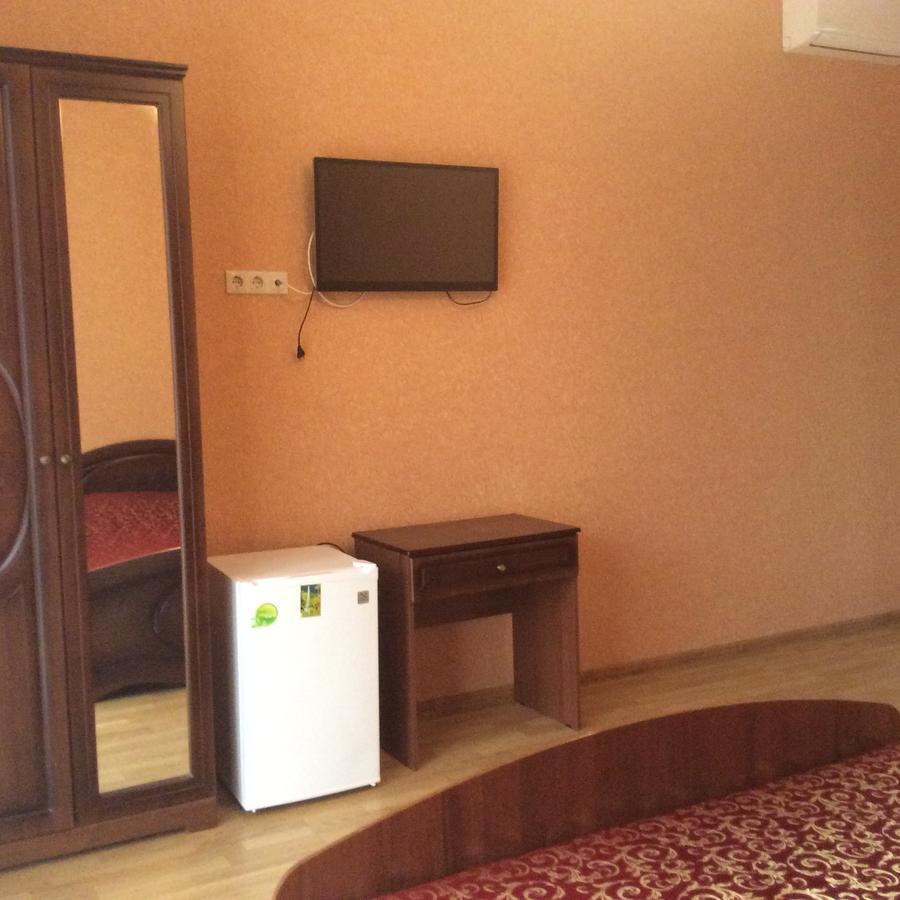 Guest House Dali Γκάγκρα Εξωτερικό φωτογραφία