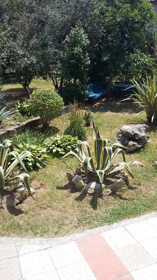 Guest House Dali Γκάγκρα Εξωτερικό φωτογραφία
