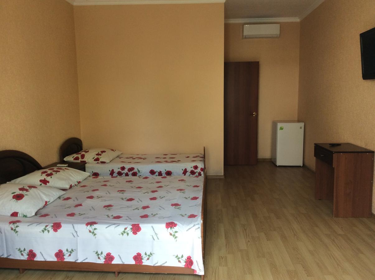 Guest House Dali Γκάγκρα Εξωτερικό φωτογραφία