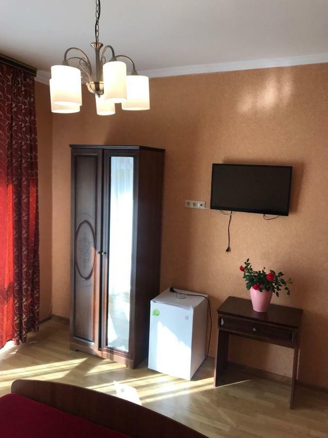 Guest House Dali Γκάγκρα Εξωτερικό φωτογραφία