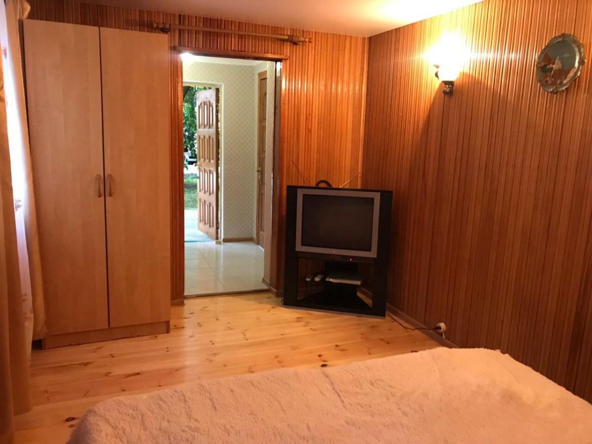 Guest House Dali Γκάγκρα Εξωτερικό φωτογραφία
